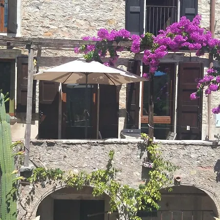 Casa Johanna Apartment *